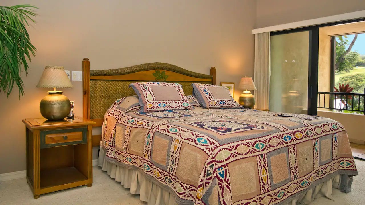 Makena-Surf-A-Destination-Residence-P007-Two-Bedroom-Condo-Ocean-Front-Silver-Bedroom.16x9