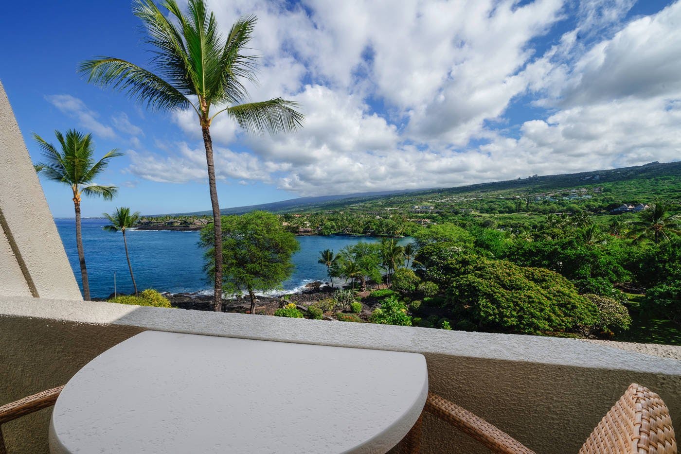 outrigger-kona-resort-and-spa-ocean-view-1