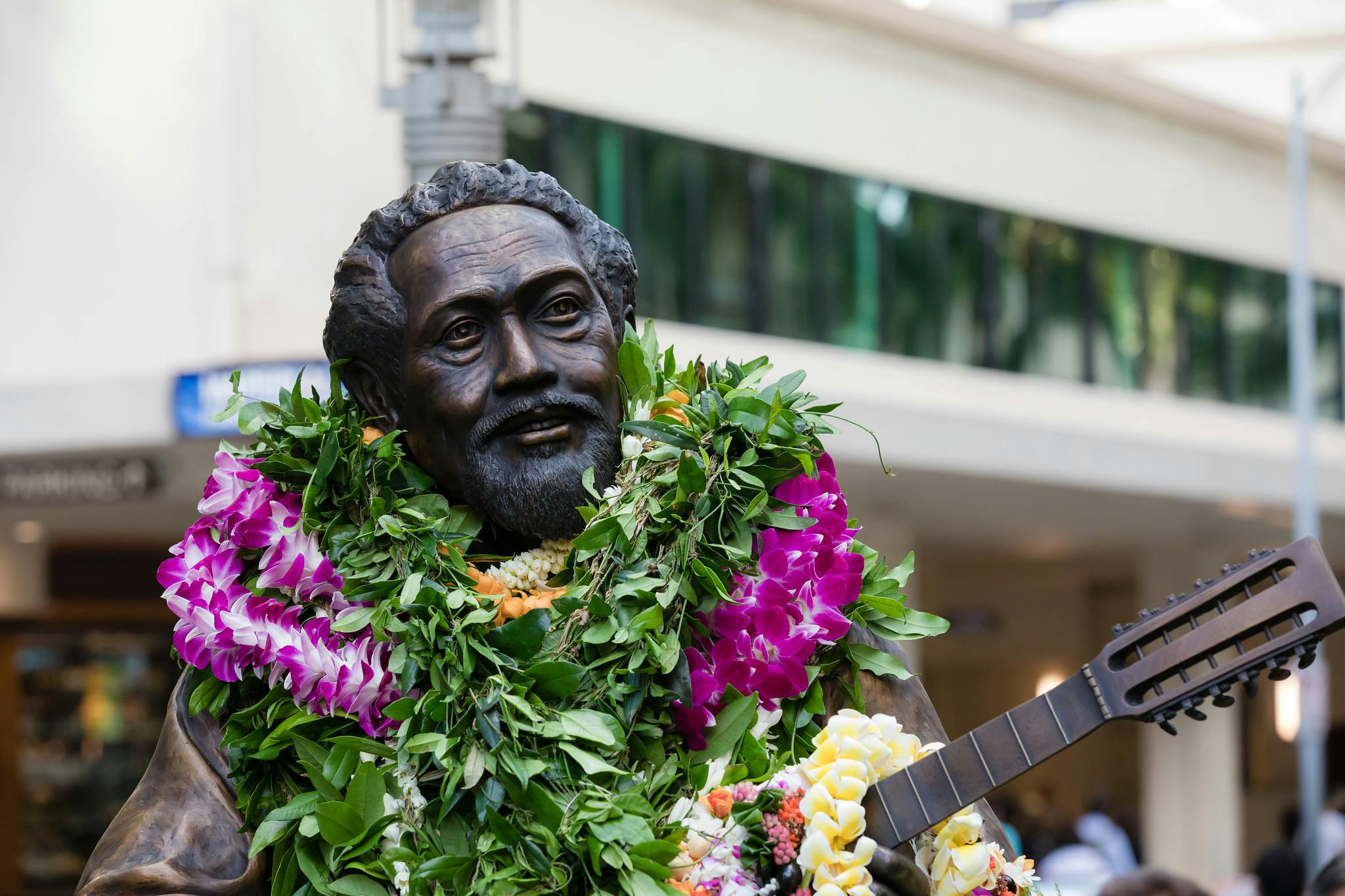 Hawaiian music: start with Gabby Pahinui, Pops